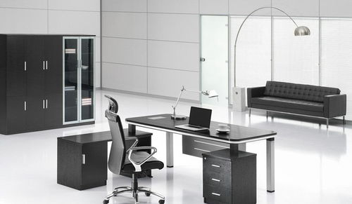 時(shí)尚辦公家具與制冷設(shè)備的完美融合 現(xiàn)代辦公環(huán)境設(shè)計(jì)效果圖解析