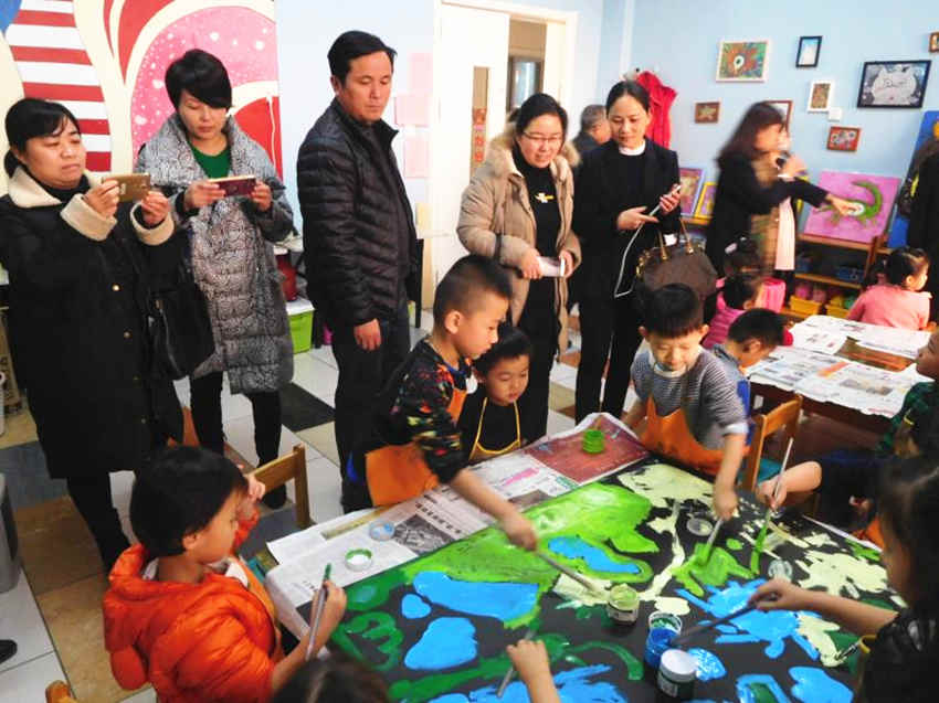 凝心聚力促發(fā)展，共繪藍(lán)圖譜新篇——菏澤市中華職教社文化教育專委會(huì)委員共商教育發(fā)展大計(jì)